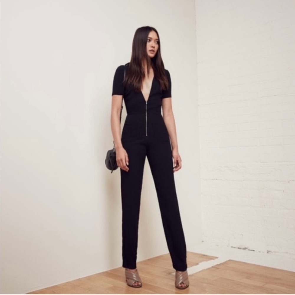 Reformation Farah Black Jumpsuit Sz 4